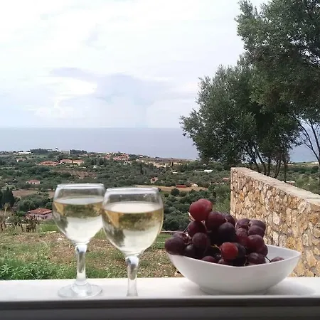 Mema's Great View Kefalonia Daire